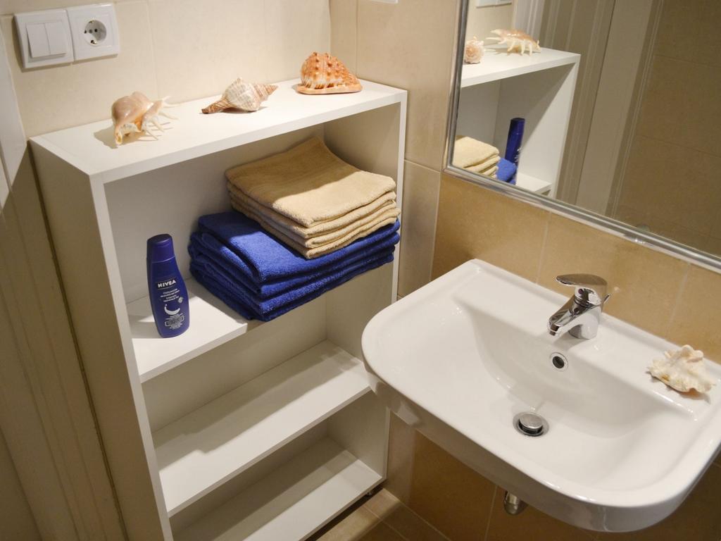 Casamia-Elegant Central Vaci St.Apt Boedapest Kamer foto